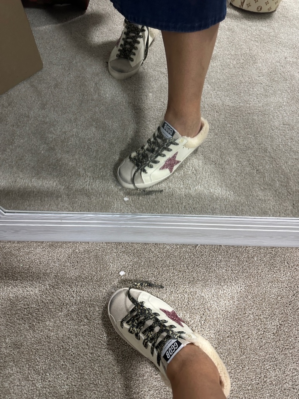 Cozy Cream Casual Sneakers with Pink Star Detail